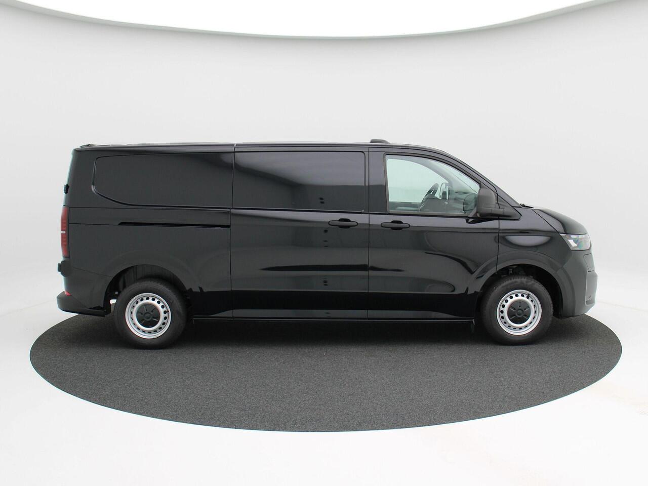 Volkswagen E-Transporter Life Intro L2H1 218 pk | Trekhaak | Stoelverwarming | Achterdeuren |