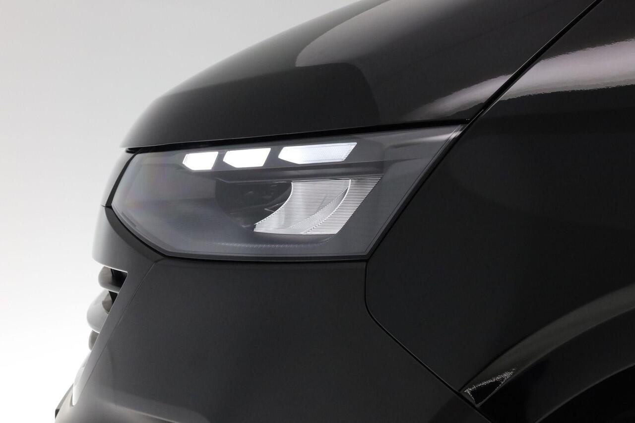 Volkswagen E-Transporter Life Intro 160 kW / 218 pk L2 3500 mm | Warmtepomp | Achteruitrijcamera | Trekhaak | LED | Bijrijdersbank