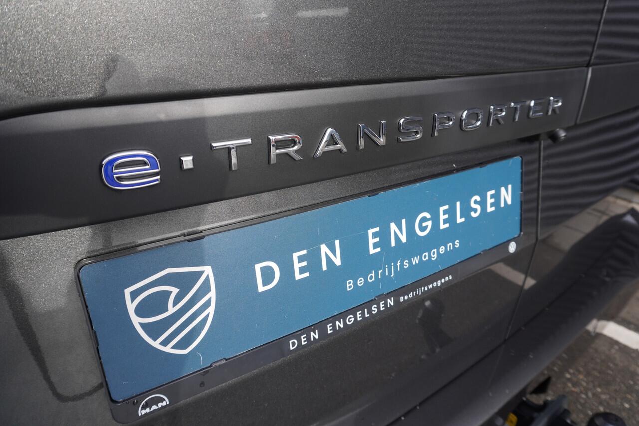 Volkswagen E-Transporter 32 L2H1 Style 286 pk AUT., Climatronic, Lichtmetalen velgen, IQ Light, Navigatie, Climatronic