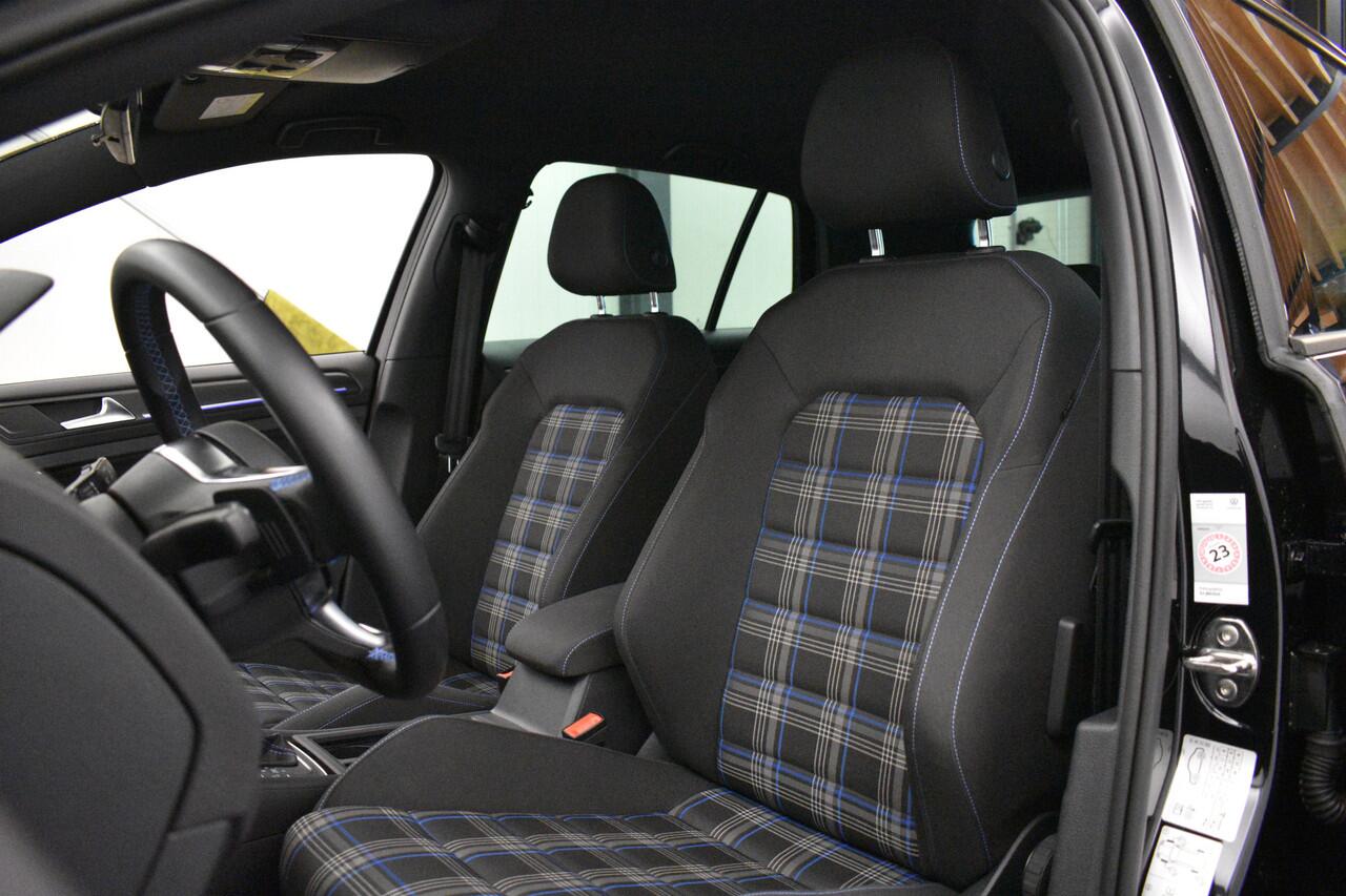 Volkswagen GOLF 1.4 TSI PHEV - GTI Hybrid 204PK Camera dodehoek detectie Stoel verw App Con