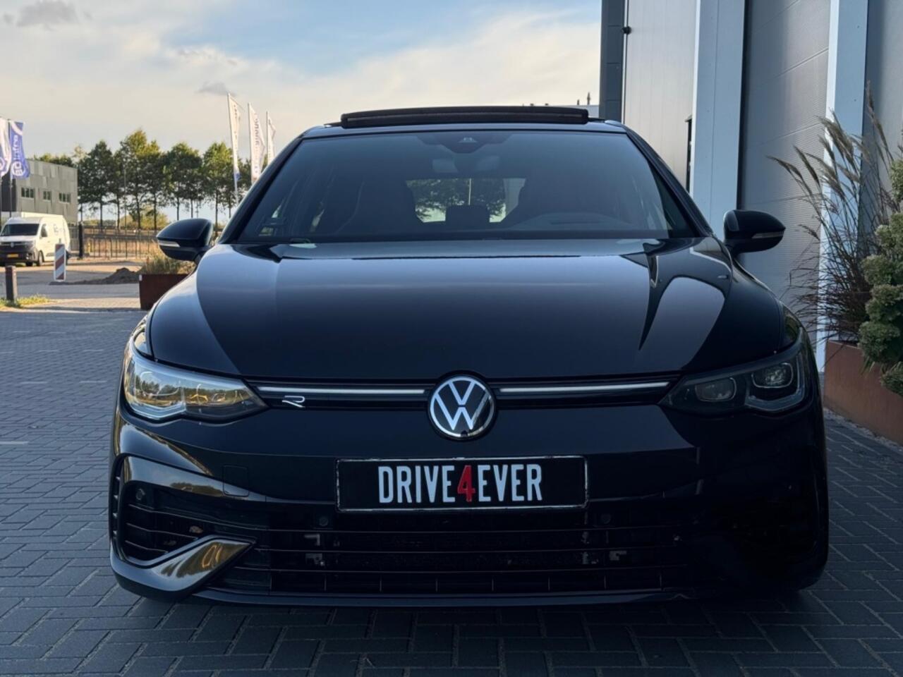 Volkswagen GOLF 2.0 TSI R 4MOTION 320pk FULL PANO AKRA DRIFT HUD CAMERA ACC ECC