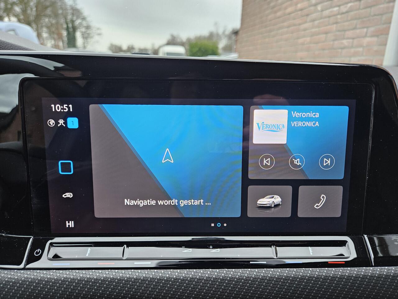 Volkswagen GOLF 1.5 eTSI R-Line