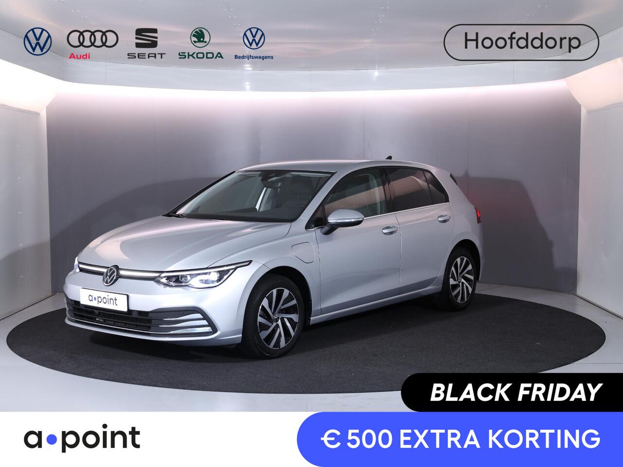 Volkswagen GOLF 1.4 eHybrid Style 204 pk Automaat (DSG) | Navigatie | Parkeersensoren | Adaptieve cruise control | LED koplampen | Stoelverwarming |