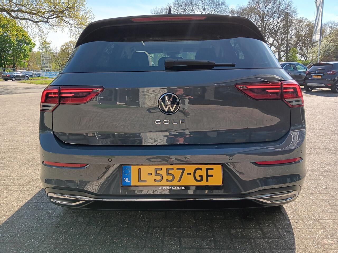 Volkswagen GOLF 1.5 TSI Style|PANO|ADAPT CR|LED|STOELMASSAGE|Carplay! Zeer mooi