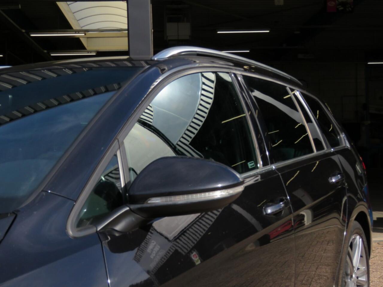 Volkswagen GOLF 1.5 TSI 150pk DSG-aut. R-Line / Led / Virtual / 17 Inch / BOVAG garantie