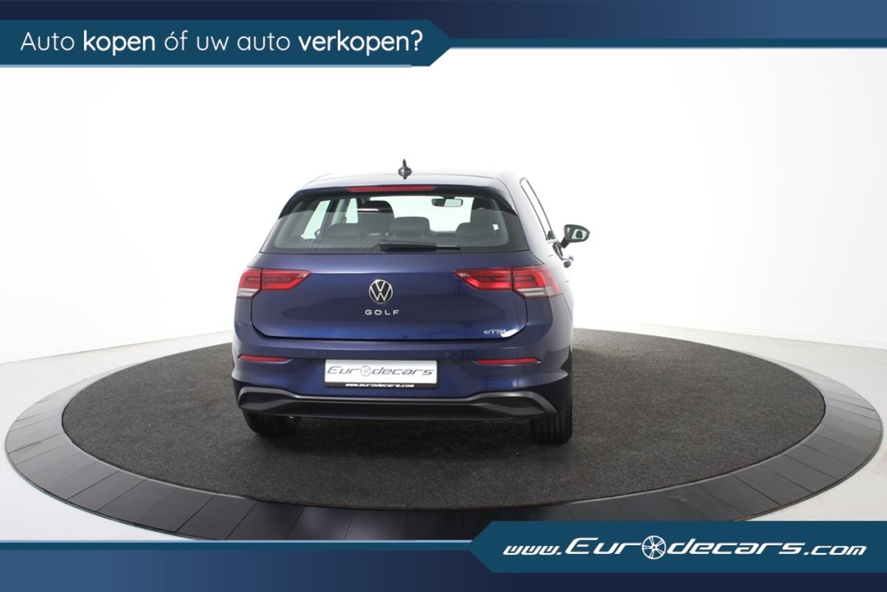 Volkswagen GOLF 1.0 eTSI Life *1ste Eigenaar*Navigatie*Ambiente*