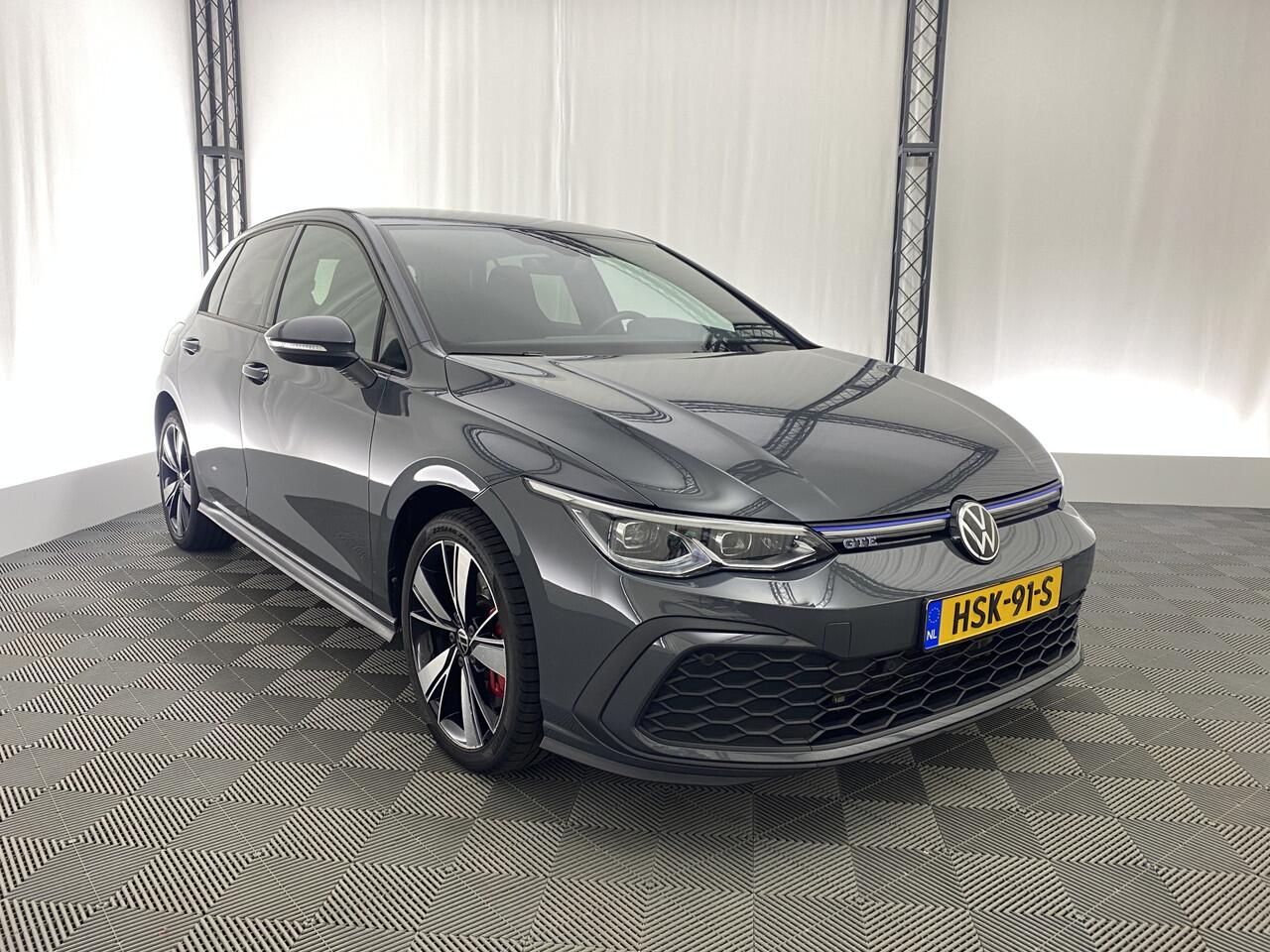 Volkswagen GOLF 1.4 eHybrid GTE Automaat | Apple Carplay | Navi | ACC | DAB | Ambient Lighting |