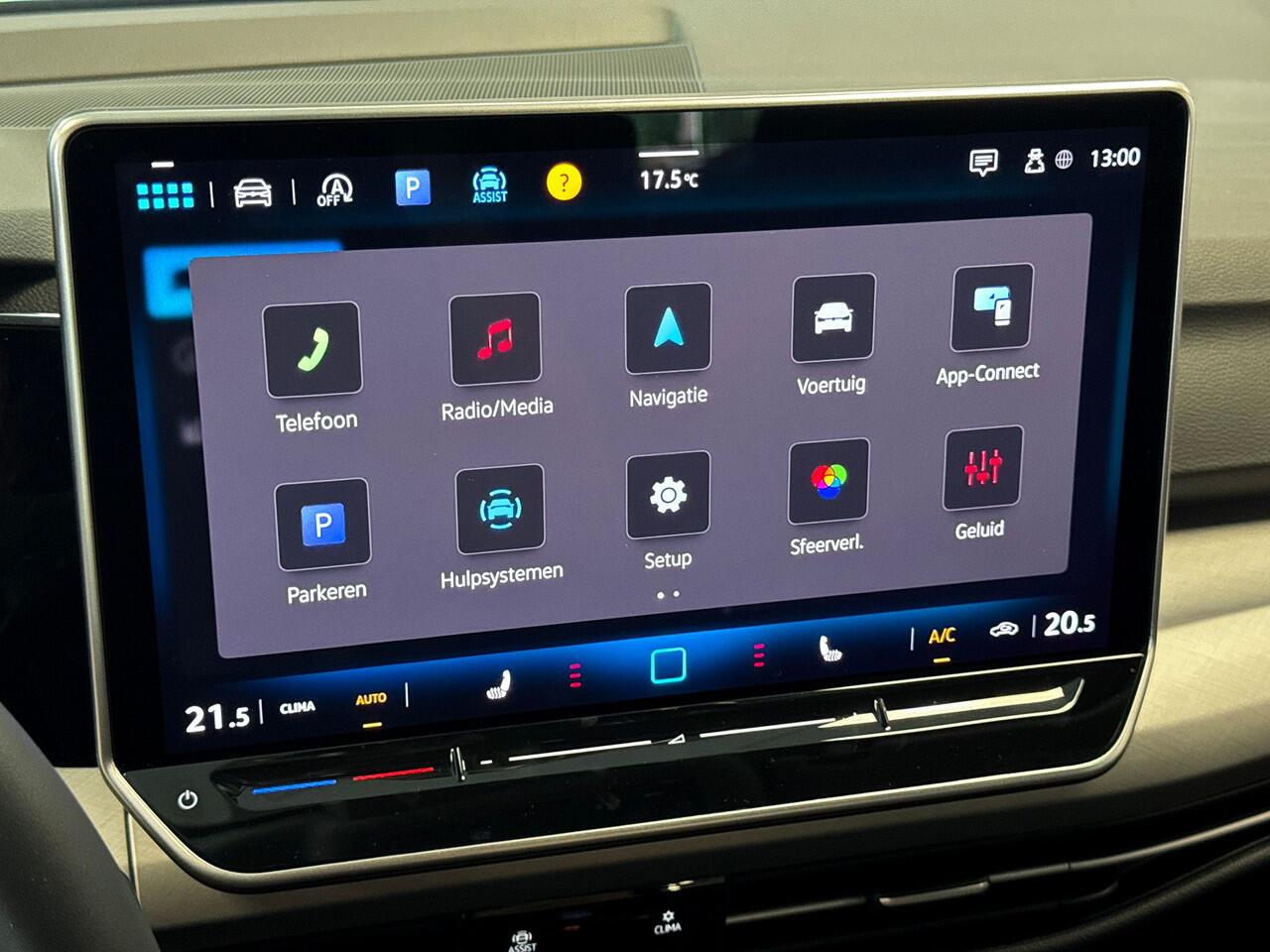 Volkswagen GOLF 1.5 116pk TSI Life Edition Carplay / Lendesteun / Stoel Verwarming