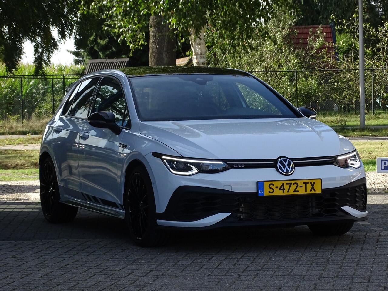 Volkswagen GOLF 2.0 TSI GTI Clubsport IQ licht Panoramadak Harman kardon