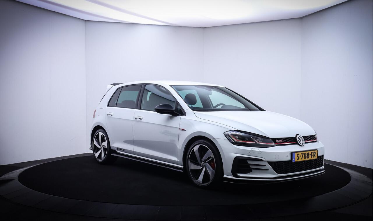 Volkswagen GOLF 2.0GTI TCR Dsg DIGIDASH/FULL LED/CARPLAY/STOELVERW./ACC/LMV 18''/DAB+