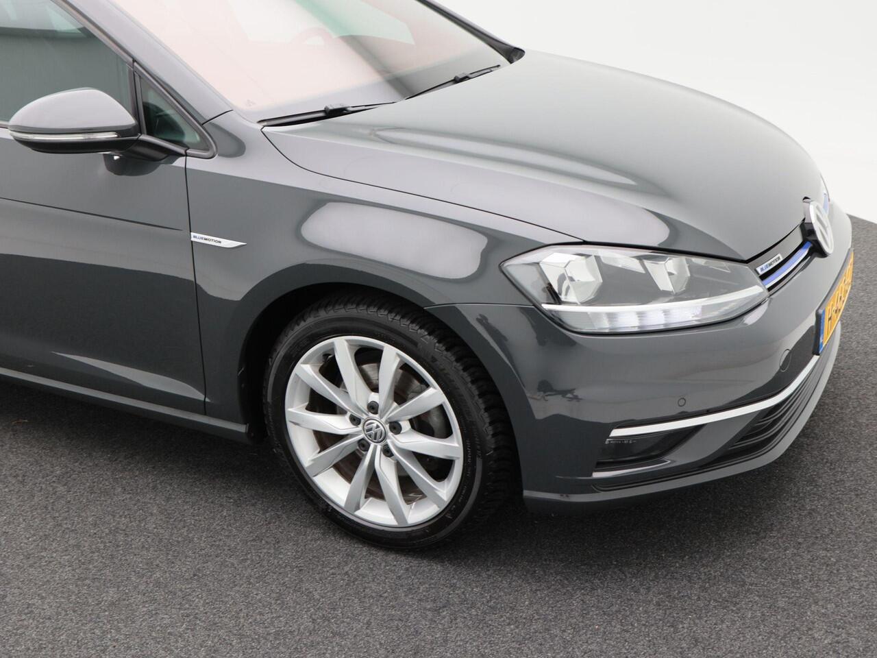 Volkswagen GOLF Variant 1.5 TSi 130 Pk Comfortline Business | Adaptive Cruise | Navigatie | Stoelverwarming | Trekhaak | Camera | DynAudio | 120.389 Km!!