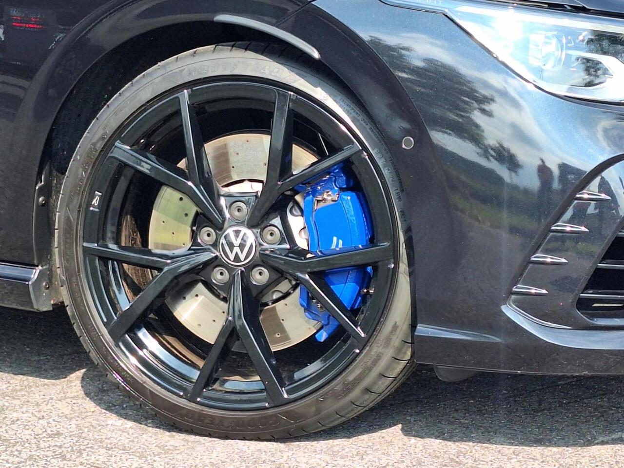 Volkswagen GOLF 2.0 TSI R 4Motion | NIEUWSTAAT | PANODAK | IQ LED | HARMAN KARDON |