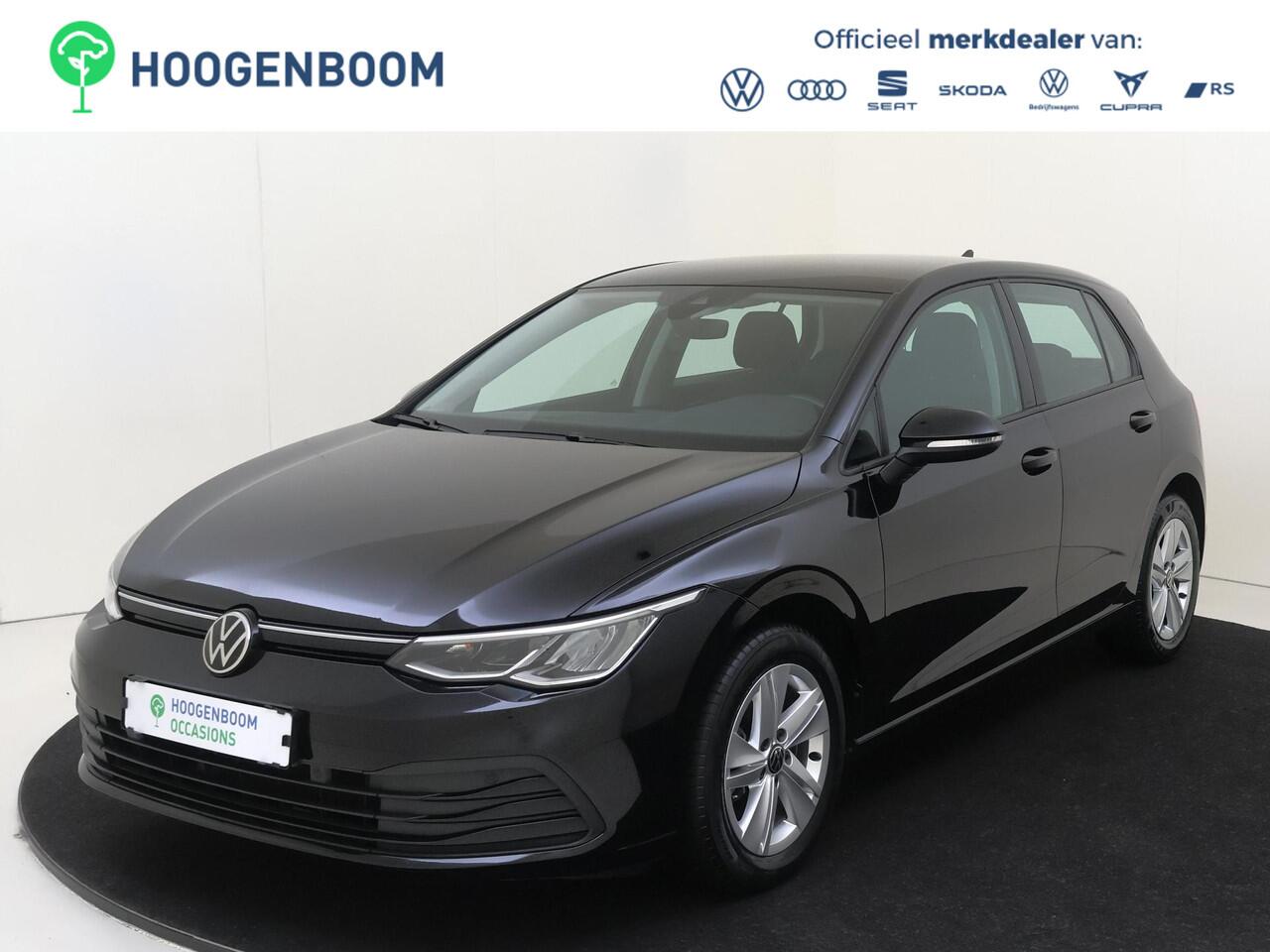 volkswagen-golf-1.0-tsi-life--navi