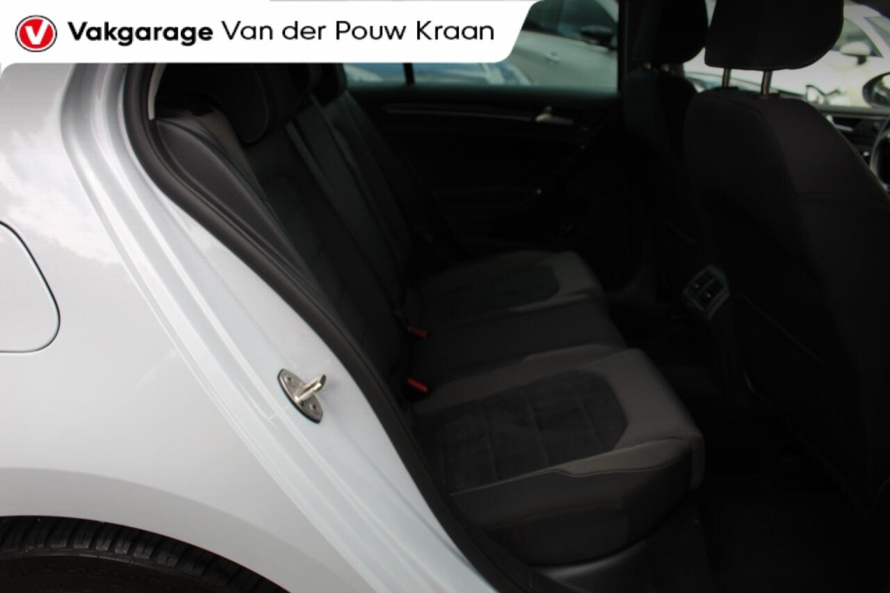 Volkswagen GOLF 1.5 TSI Highline Climate Control / Adaptive Cruise Control