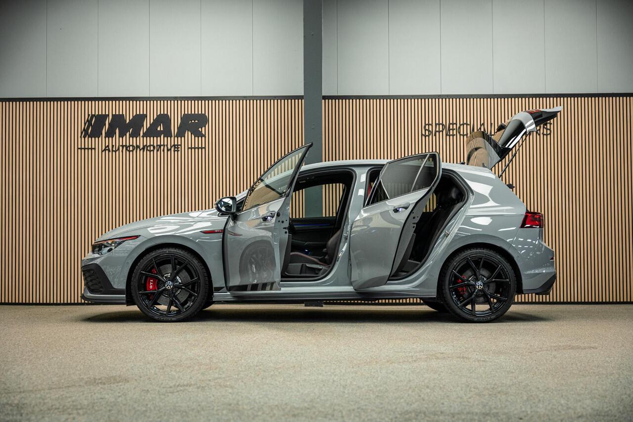 Volkswagen GOLF 2.0 TSI GTI Clubsport | Harman\Kardon | Pano | Akrapovic |