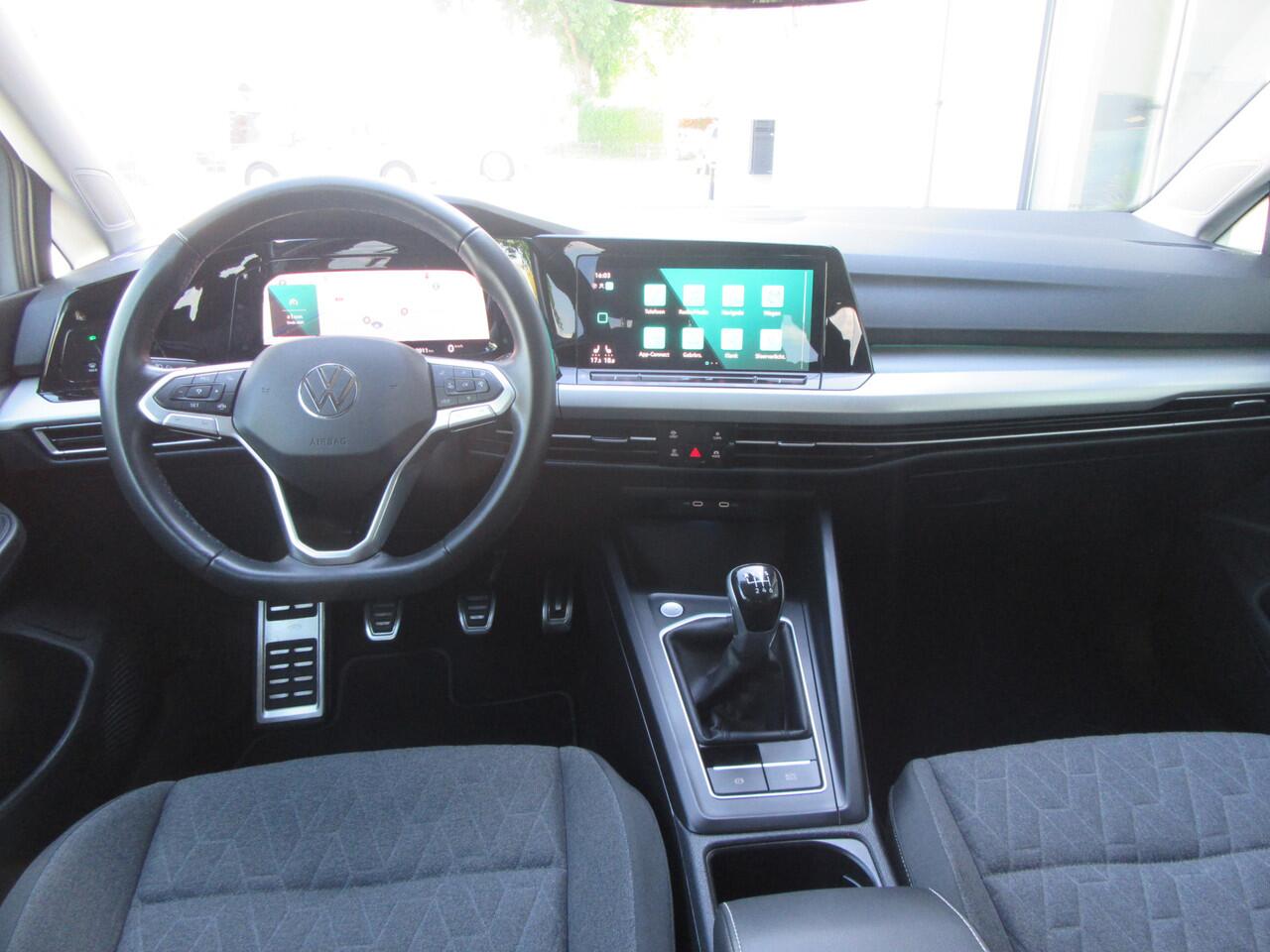 Volkswagen GOLF 8 1.5 TSI 150PK Style, Navi, Ad.Cruise Control, Stoelverw, 18 Inch
