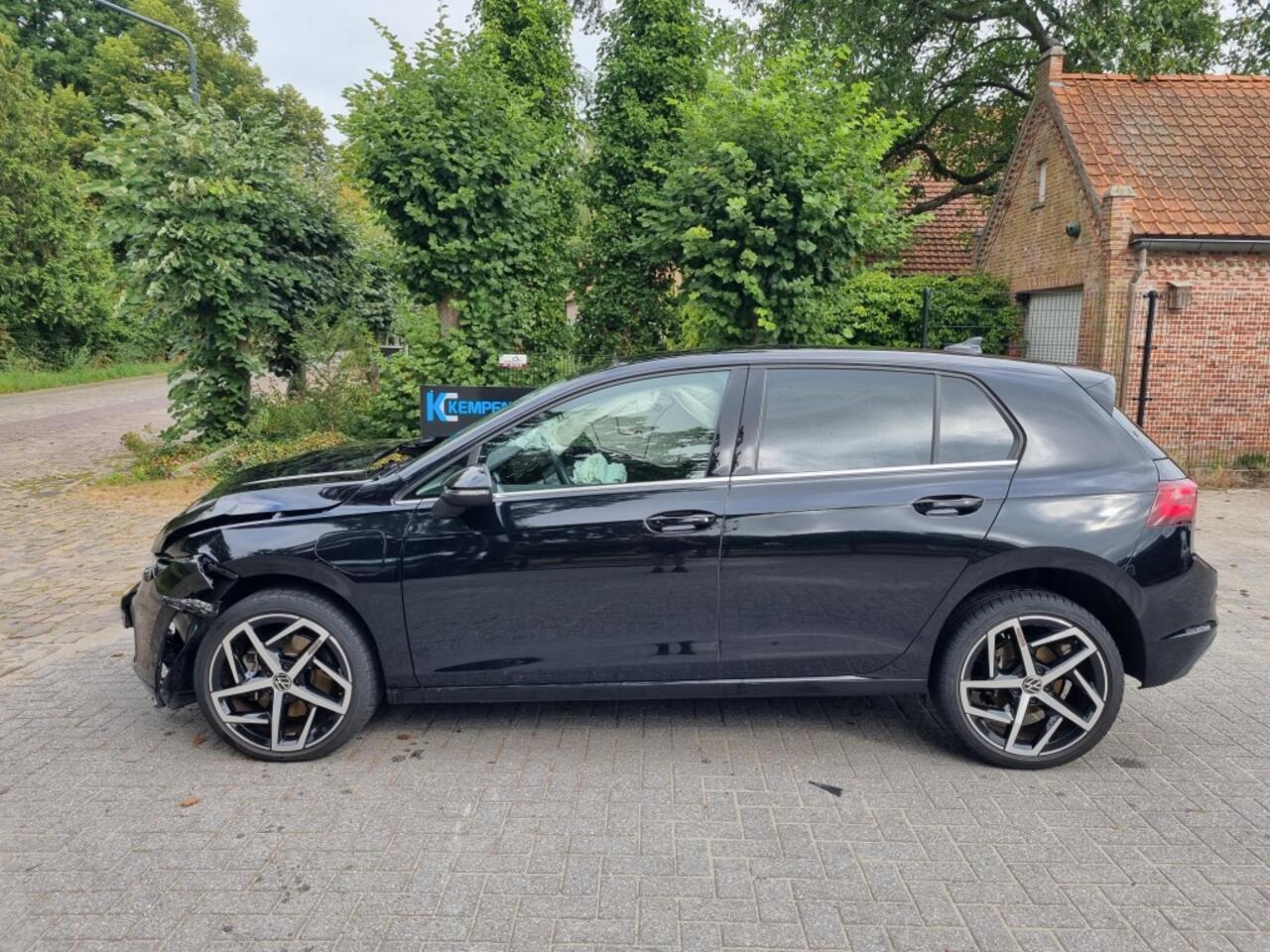 Volkswagen GOLF eHybrid Pano Navi Led