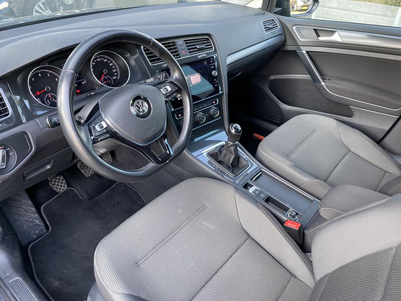 Volkswagen GOLF 1.5 TSI Comfortline Business Adaptieve Cruise, Climate Control & App-Connect