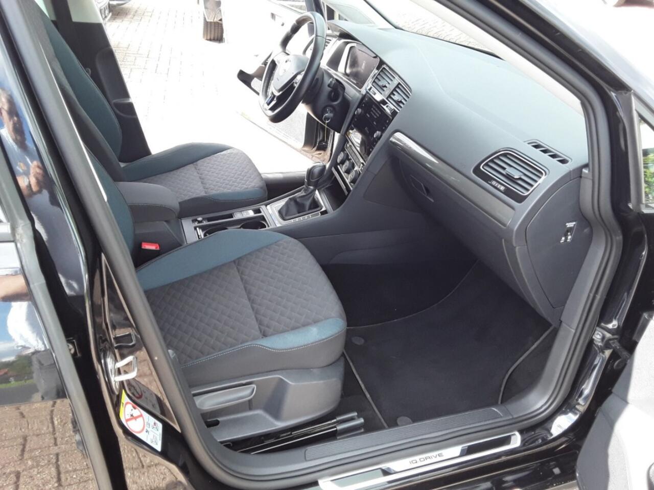 Volkswagen GOLF 1.5 TSI DSG / 1Q.DRIVE/ VIRTUAL / ACC