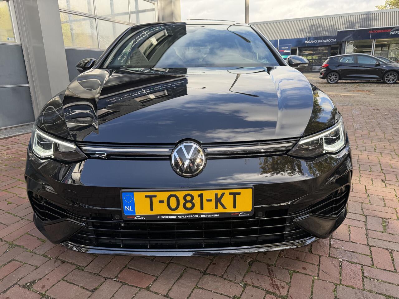 Volkswagen GOLF 2.0 TSI R 4Motion Performance | Akra | Pano | HUD | H&K | 320pk 2021 1e eigenaar