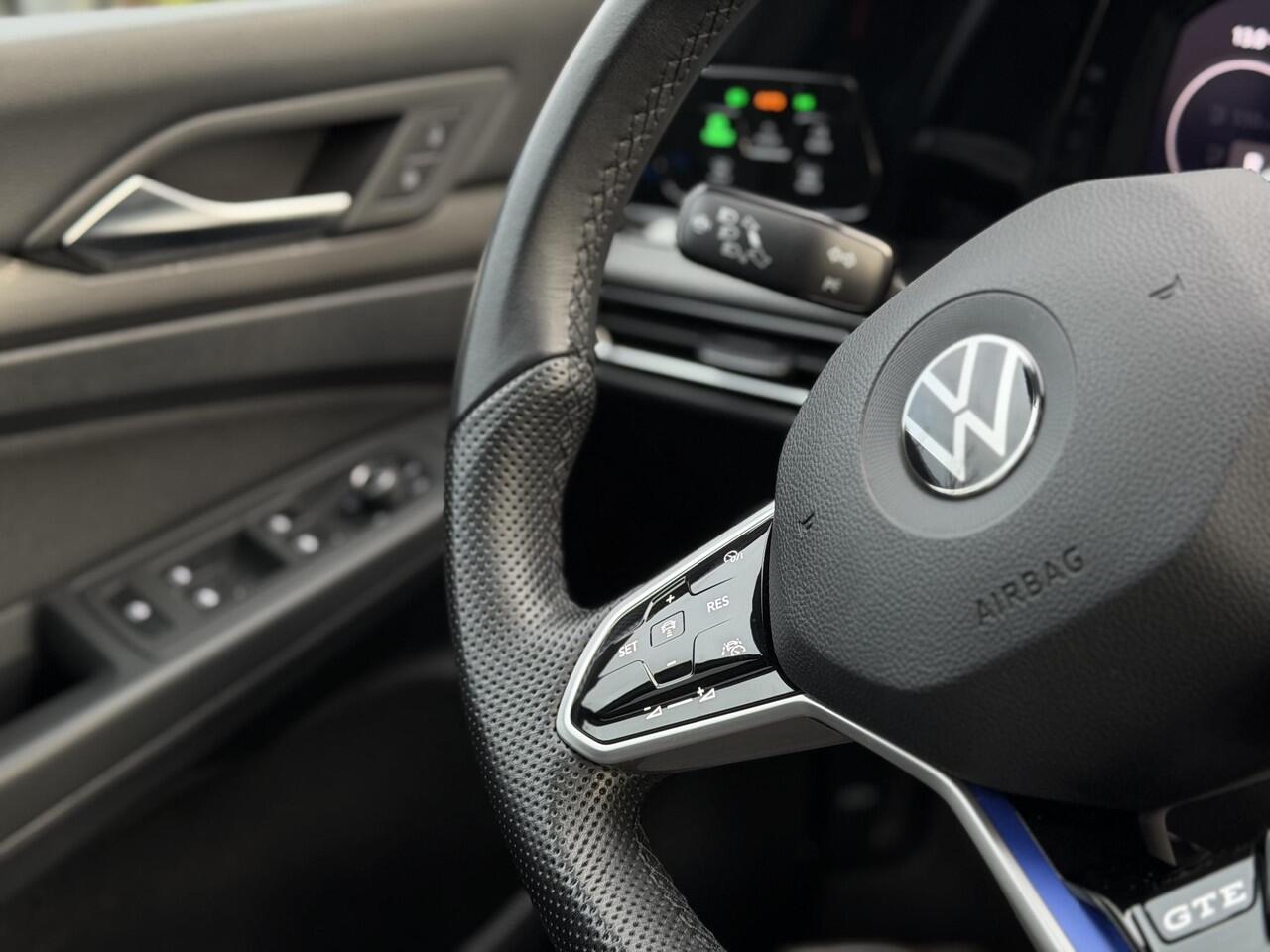 Volkswagen GOLF 1.4 eHybrid GTE IQ LIGHT HUD LANE ACC DCC