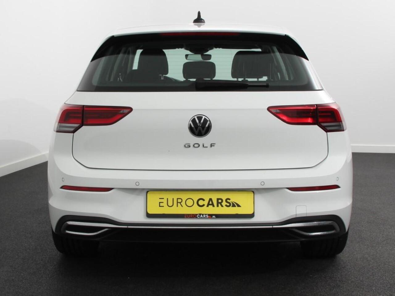 Volkswagen GOLF 1.5 TSI 150pk Style | Navigatie | Climate Control | DAB | Digitale Cockpit | Keyless Start | Lichtmetalen velgen 17" | Parkeer Sensoren | Stoelverwarming