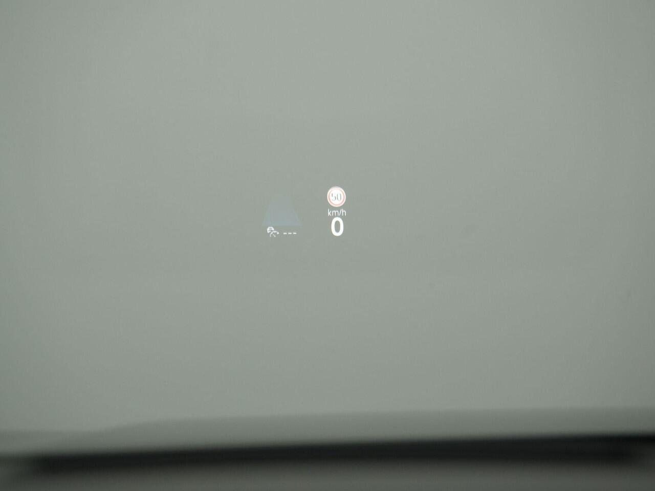 Volkswagen GOLF 1.5 eTSI 150 pk DSG R-Line Edition | Panoramadak | IQ Light | Head-up display | Stuur-/stoelverwarming | Achteruitrijcamera