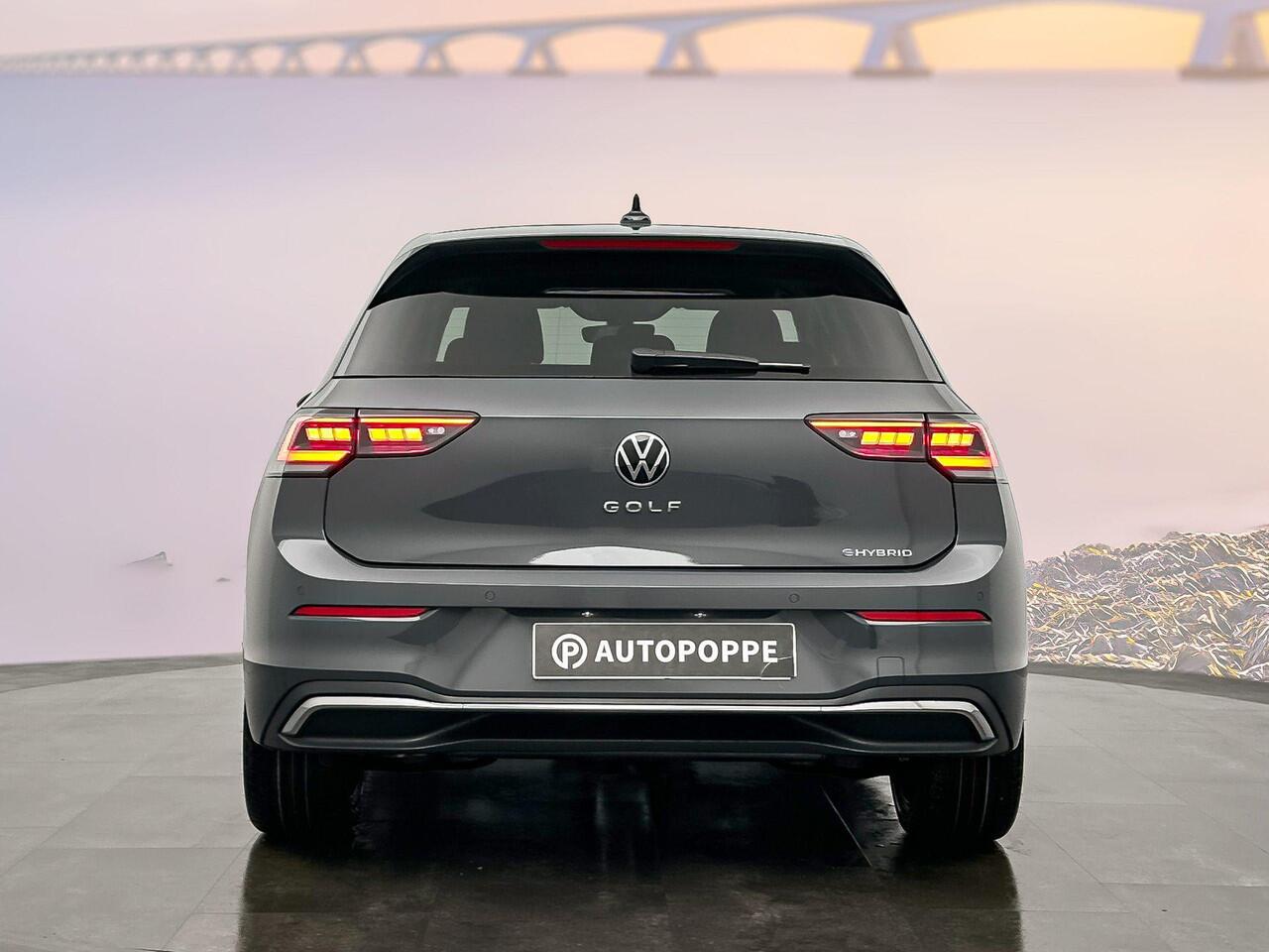 Volkswagen GOLF Style Edition Plug in Hybride 204 pk