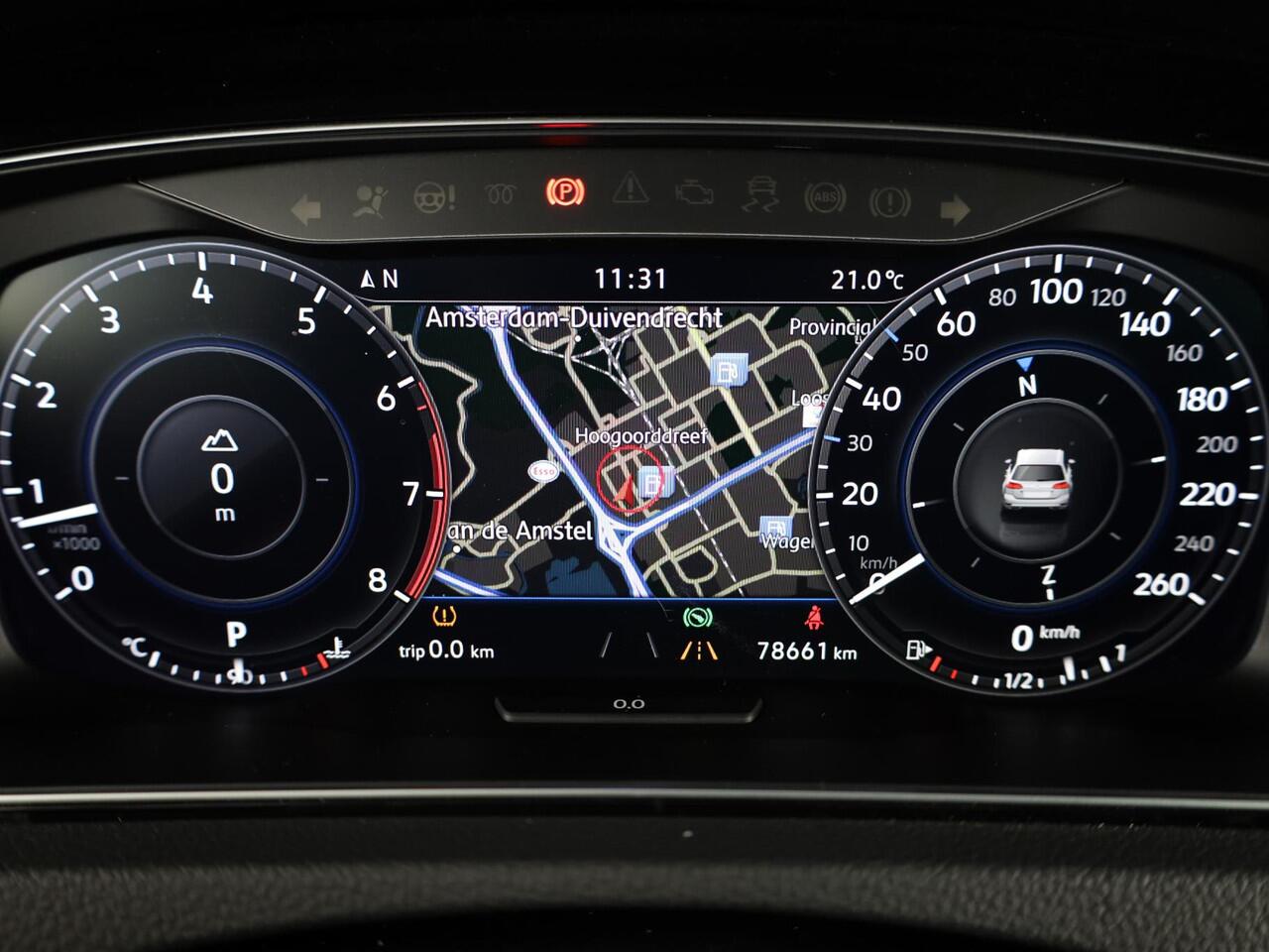 Volkswagen GOLF Variant 1.5 TSI Highline Business R 150 pk Automaat | Navigatie | Parkeersensoren | Achteruitrijcamera | Adaptieve cruise control | R-Line |