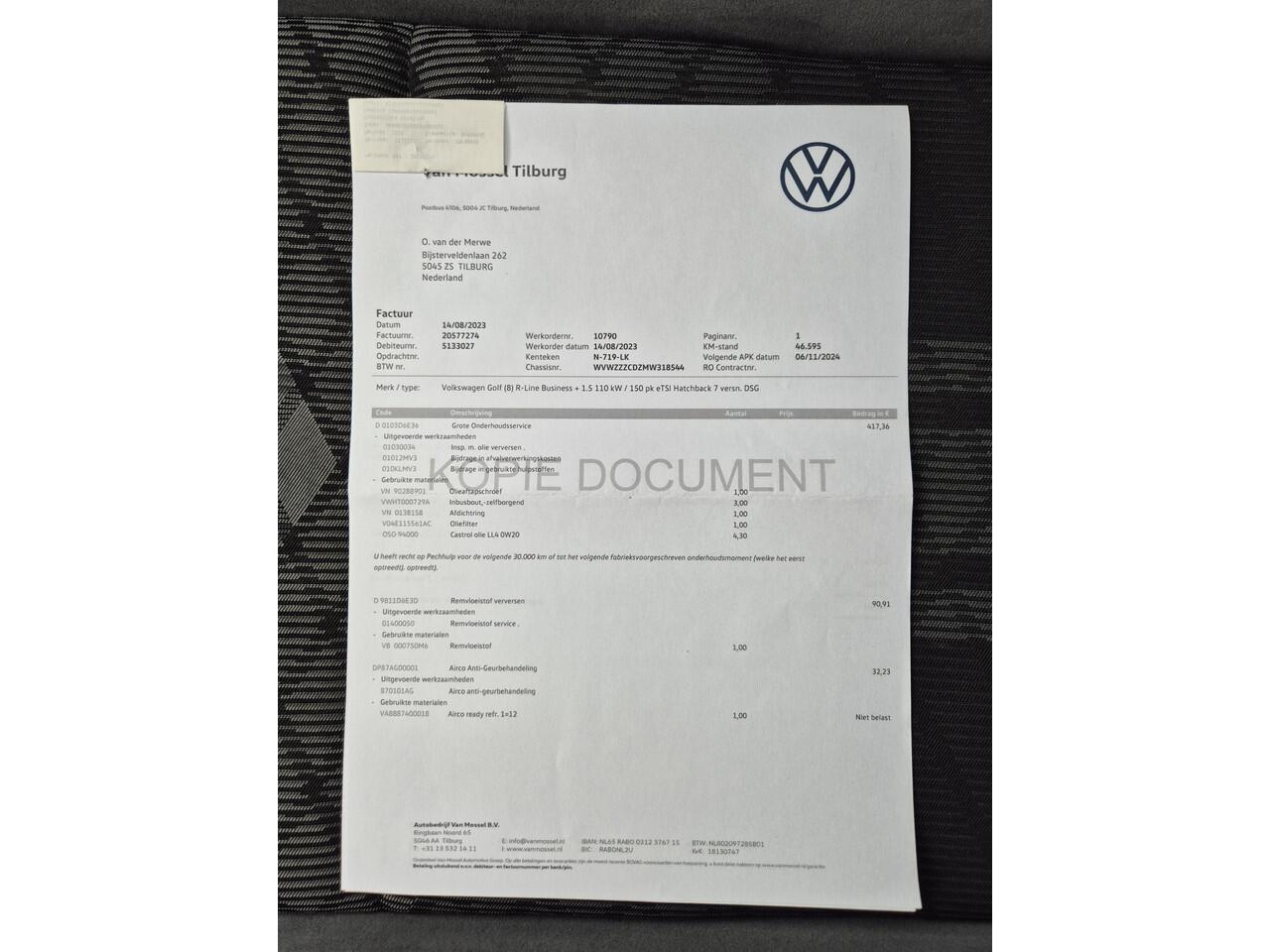 Volkswagen GOLF 1.5 eTSI R-Line Automaat / Apple Carplay Android Auto / LED-lichtpakket / Virtual Cockpit / Achterruitrijcamera / Navigatie / Adaptief CC / Climate control /