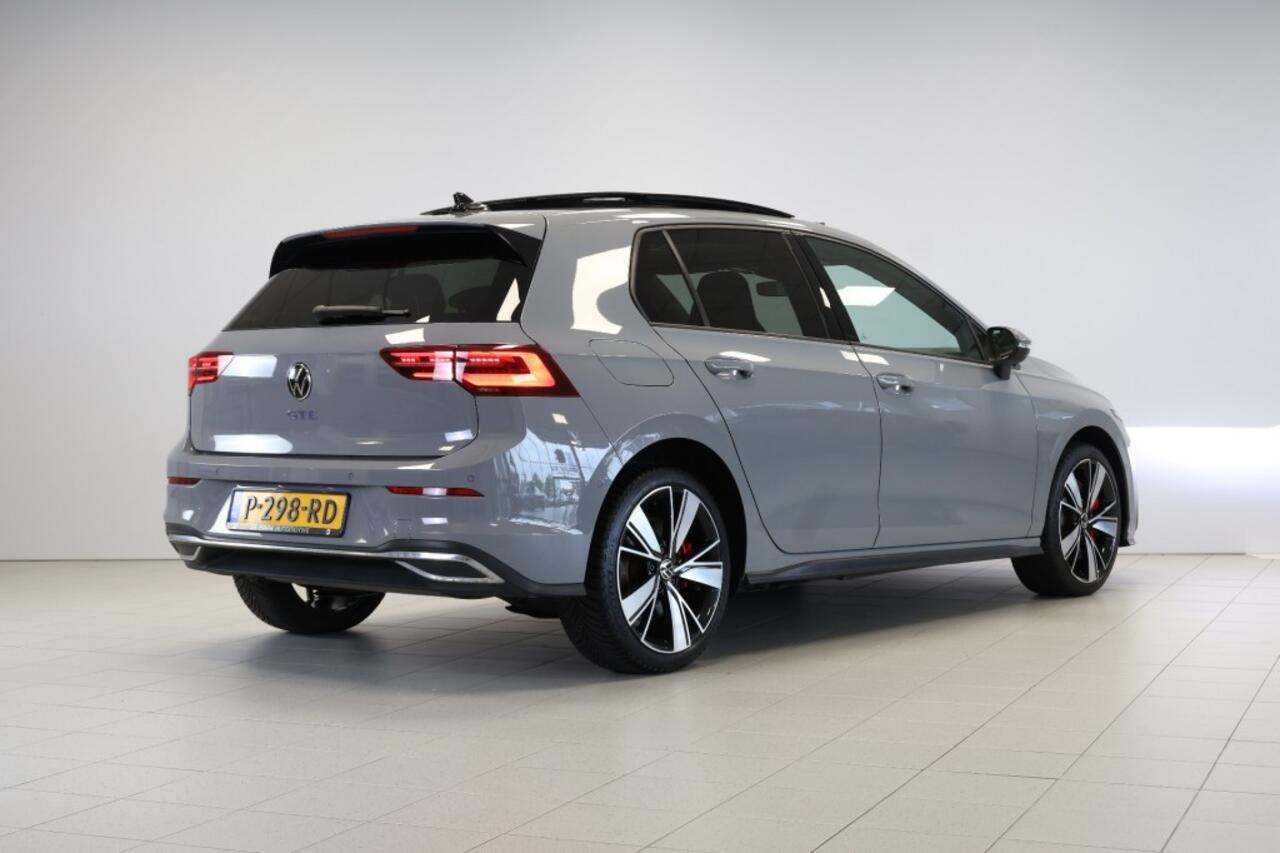 Volkswagen GOLF 1.4 Ehybrid GTE - Open Dak - Stoel+Stuurverwarming - Navi - Carplay