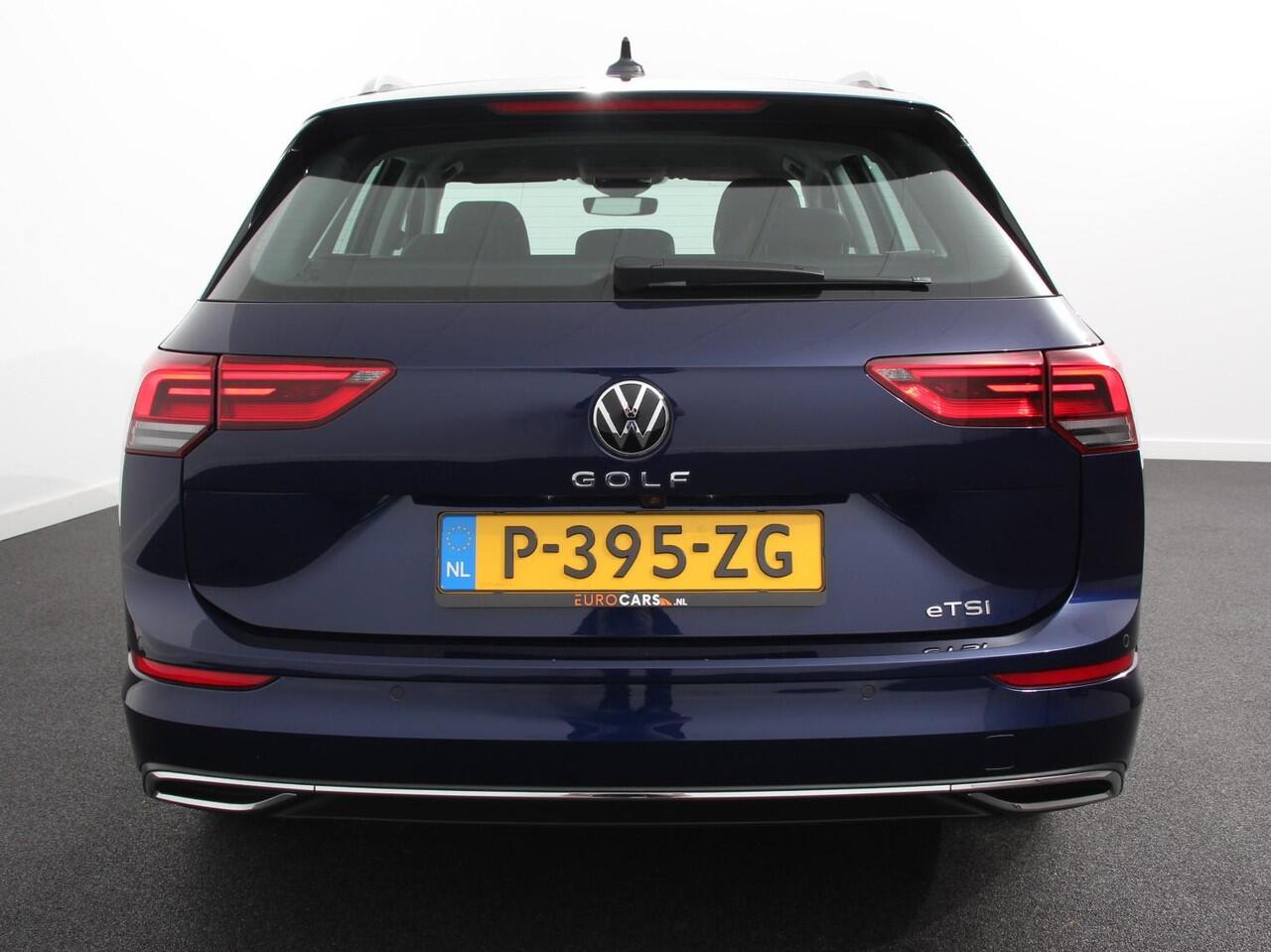 Volkswagen GOLF Variant 1.5 eTSI 150pk DSG Style Navigatie Climate Control Camera Parkeer Sensoren Adaptive Cruise control Achterklep elektrisch bedienbaar Stoelverwarming