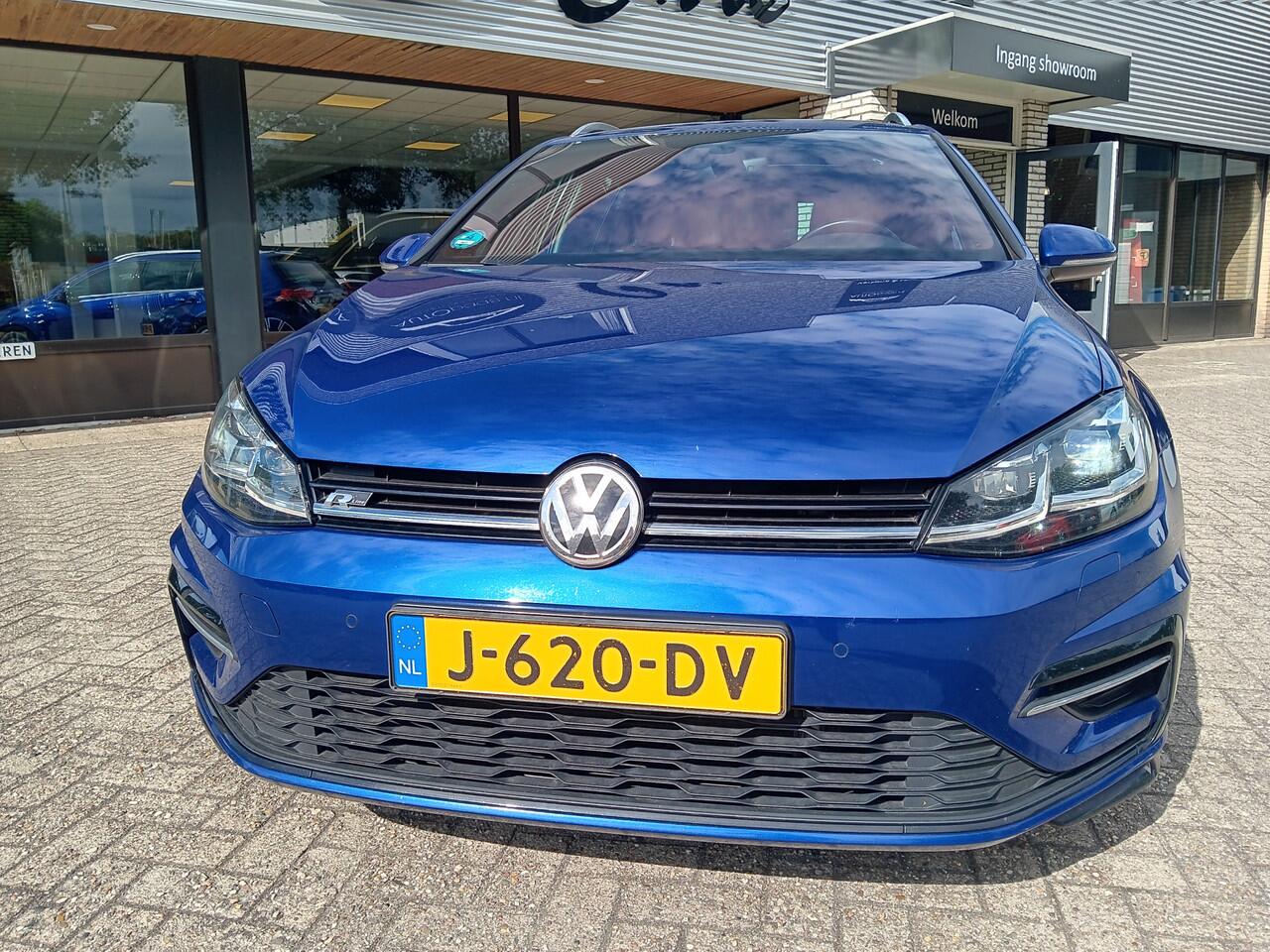 Volkswagen GOLF Variant 1.5 TSI Highline Business R-LINE|DSG|PANO|TREKH|DYN audio|Stoelverw|1ste eig
