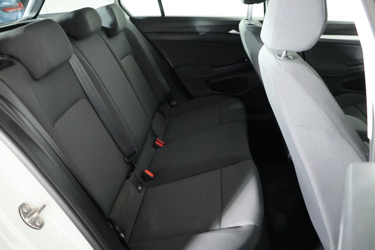 Volkswagen GOLF 1.0 TSI Golf / LED / CarPlay / Virtual Cockpit / Trekhaak