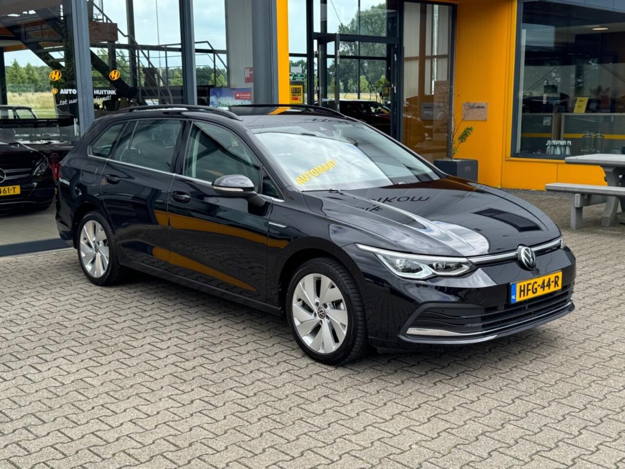 Volkswagen GOLF 1.5 eTSI 150 pk DSG Style - Navi - camera - apple/android - stoe