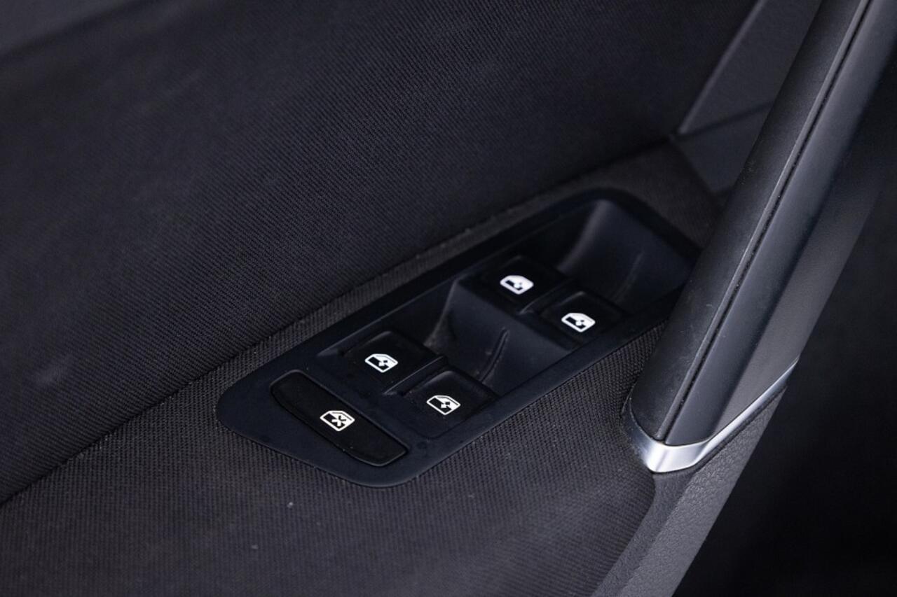 Volkswagen GOLF Variant 1.5 TGI CNG Comfortline Automaat ? 1e Eigenaar