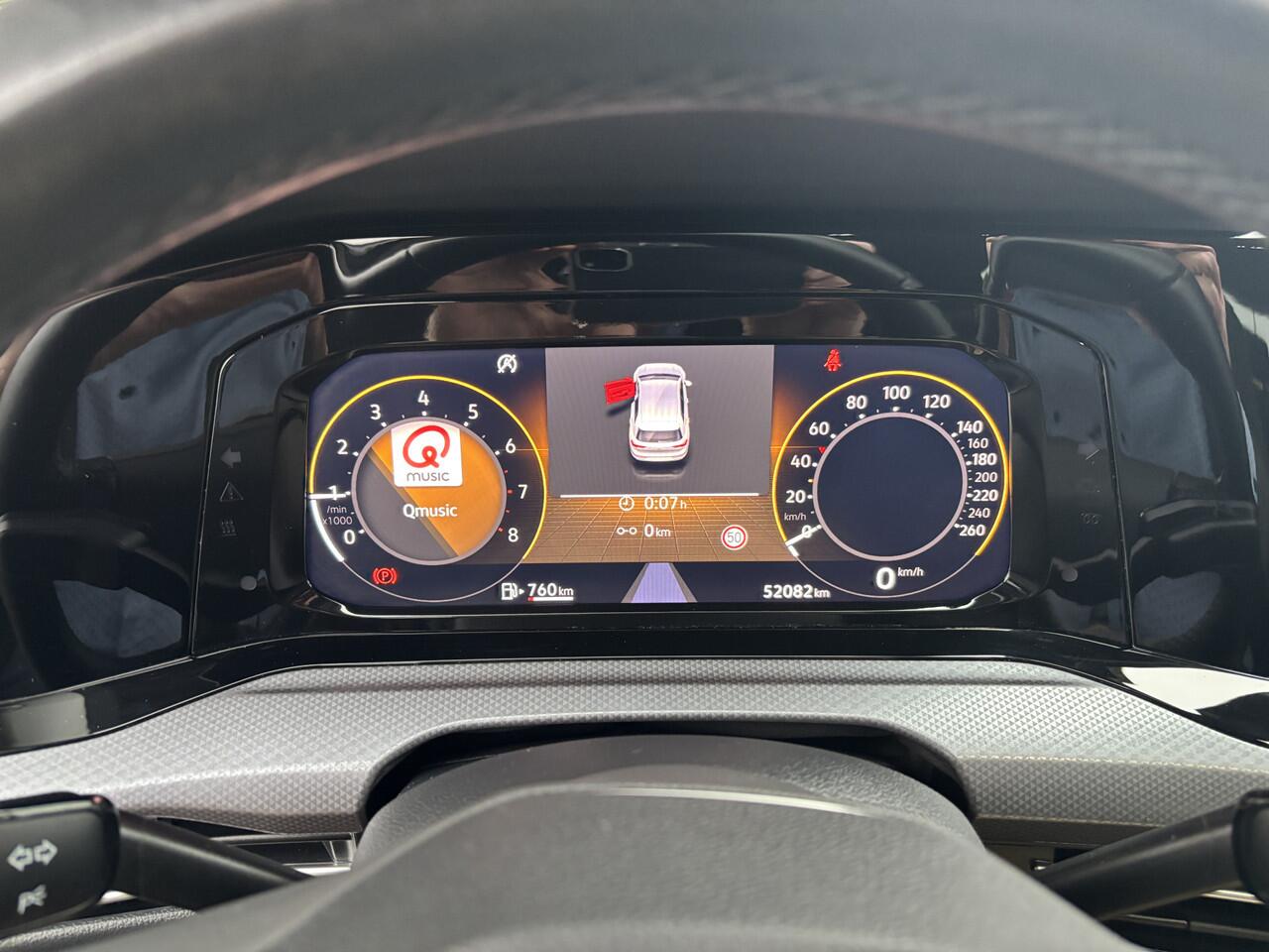 Volkswagen GOLF 1.0 TSI Active Business | Navigatie |Blind spot | Climate Control | Cruise Control | Bluetooth | 16"LMV |