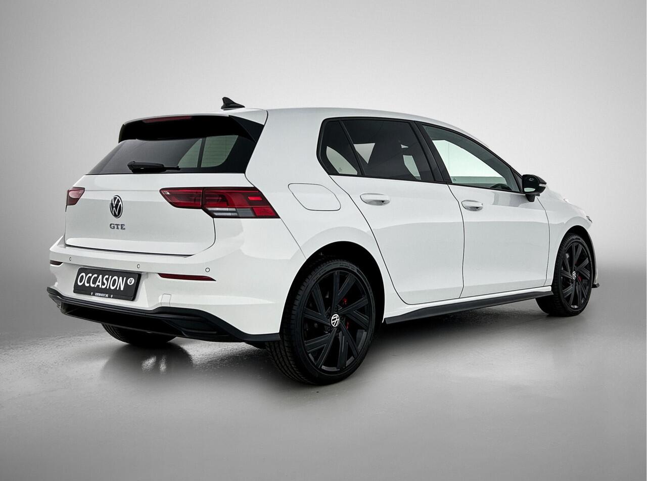 Volkswagen GOLF GTE 1.4 TSI eHybrid 245pk PHEV / Black Style / Travel Assist / Camera