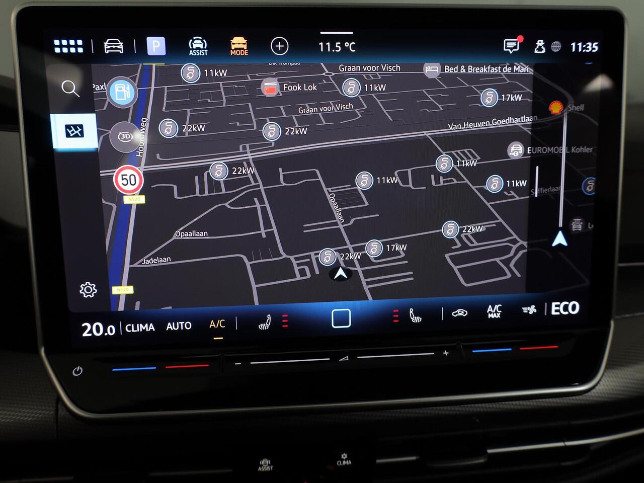 Volkswagen GOLF 1.5 eHybrid 50 Edition 204 pk Automaat (DSG) | Verlengde garantie | Navigatie | Panoramadak | Parkeersensoren | Achteruitrijcamera | Stoelverwarming |