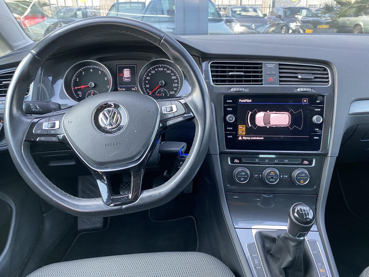 Volkswagen GOLF 1.5 TSI Comfortline Business Adaptieve Cruise, Climate Control & App-Connect
