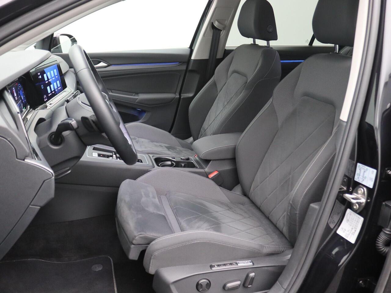 Volkswagen GOLF 1.4 eHybrid Style 204PK DSG achteruitrijcamera, elek. verstelbare voorstoel, side assist, panorama-dak, , voorstoel met massagefunctie, stuur-stoelverwarming, 17" lichtmetaal, navigatie