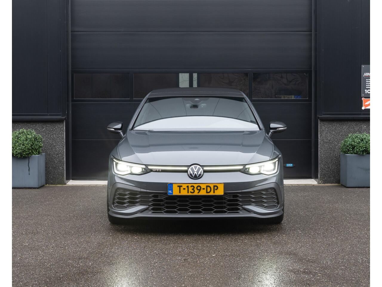 Volkswagen GOLF GTI Clubsport | 300PK | Pano | Keyless | IQ Light | Nardo | Camera | Lane & Side Assis | DCC | Sound