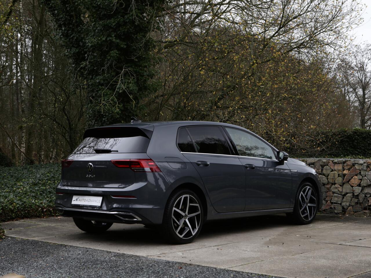 Volkswagen GOLF 1.5 eTSI Style