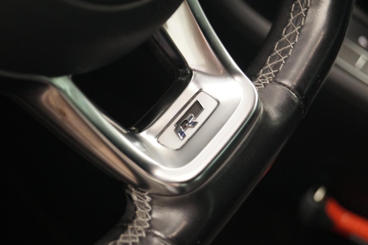 Volkswagen GOLF 1.5 TSI 150pk DSG R-Line Highline Business -DYNAUDIO-