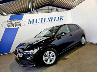 volkswagen-golf-1.5-tsi-life---trek