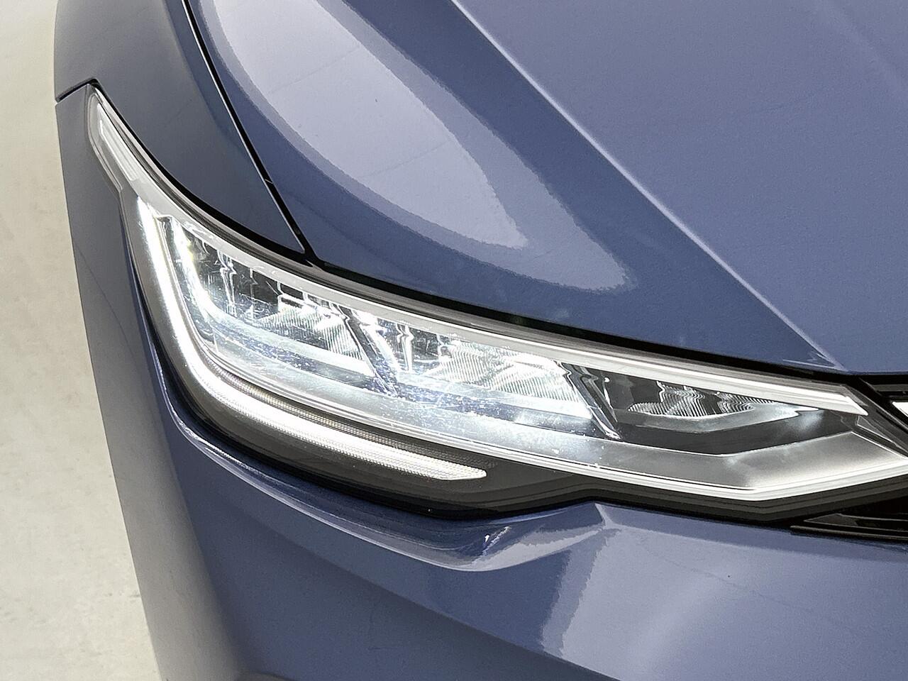 Volkswagen GOLF 1.5 eHybrid 204pk Life Edition DSG / Stoel+ Stuurverwarming / App connect / Camera