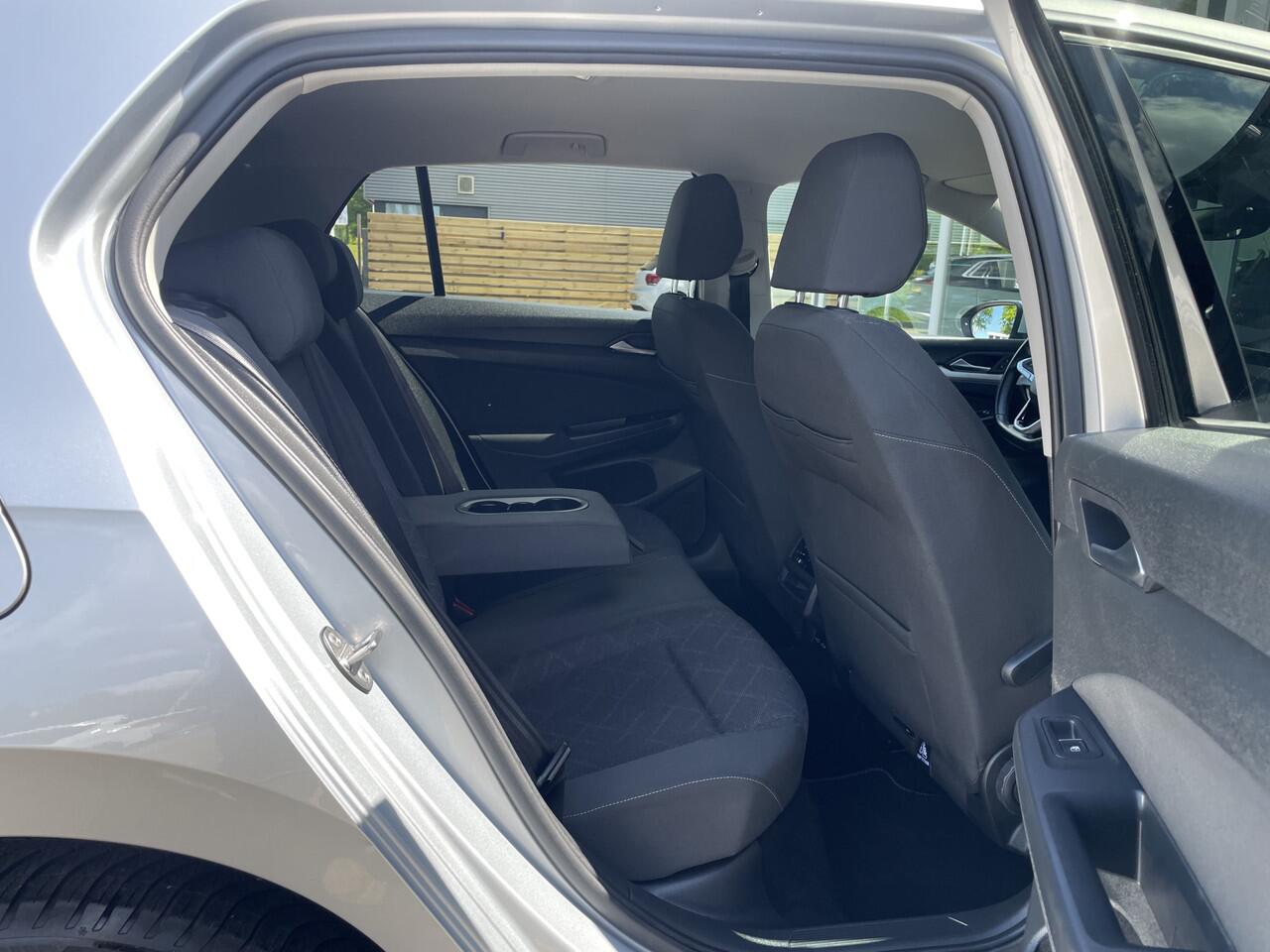 Volkswagen GOLF 1.0 TSI Life Virtual / Navi / Carplay / Cruise / Clima / Nieuw Model!