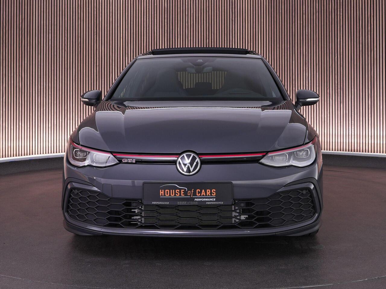 Volkswagen GOLF GTI 2.0 245pk TSI |BTW|panoramadak|HUD|IQ Light|camera|cruise control|sfeerverlichting|18"|DAB|stoelverwarming|