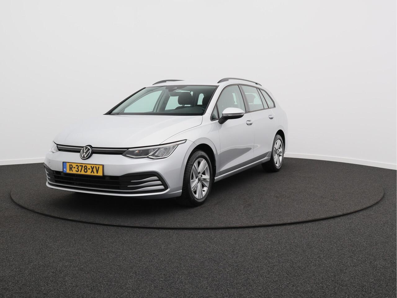 Volkswagen GOLF Variant 1.0 TSI Life/ lage km!