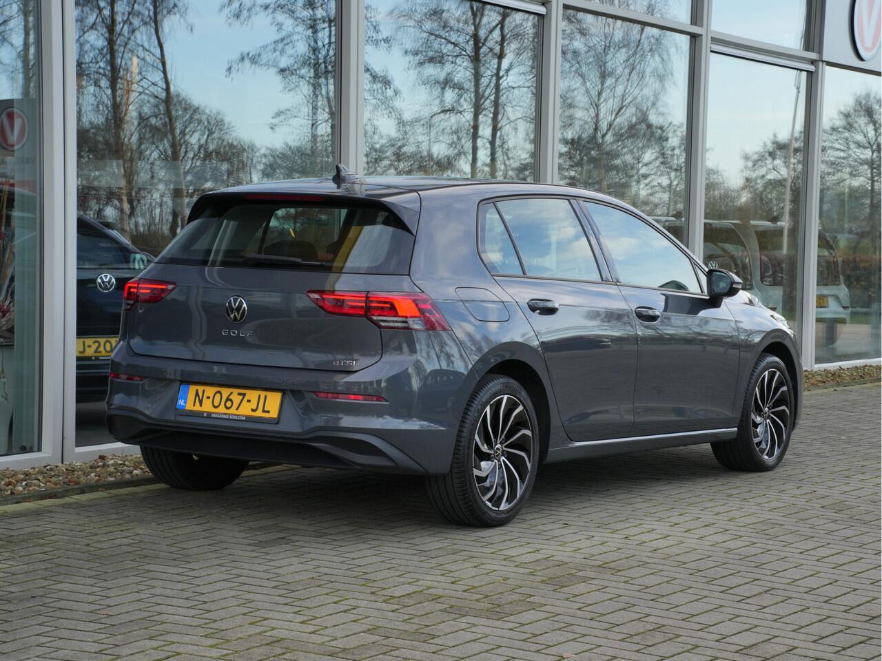 Volkswagen GOLF 1.0 eTSI DSG Life | Navigatie | Camera | Adaptive Cruise | LED | Android/Apple Carplay